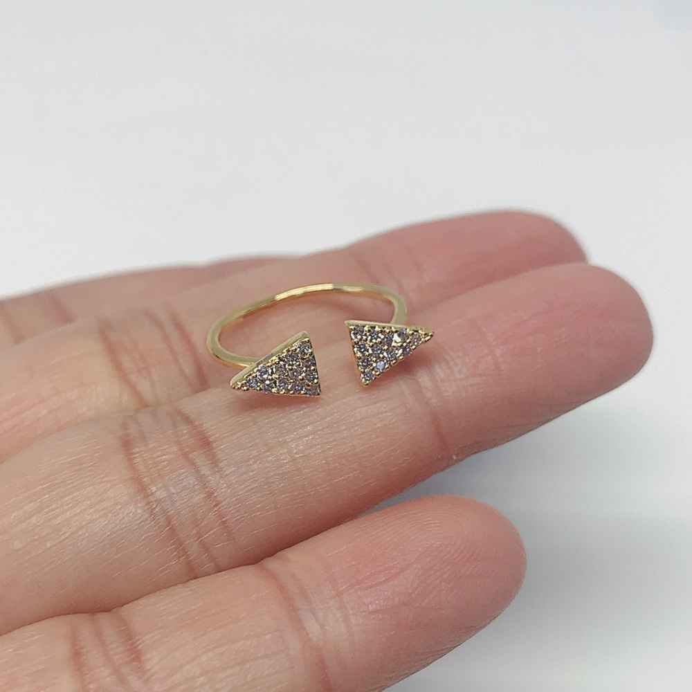 { HP } .925 Sterling Silver Cubic Zirconia Ring - Picture 9 of 9